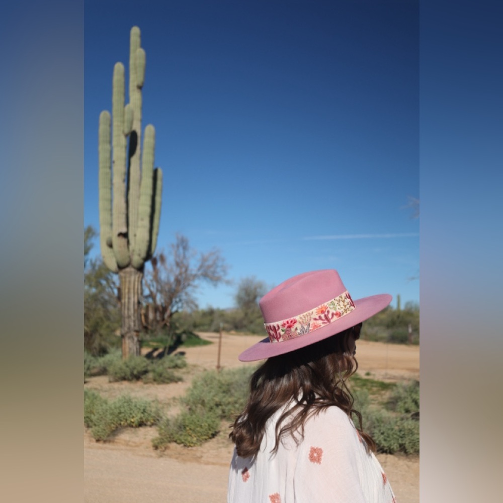 Pink Wool Cowboy Hat – Western Felt Hat with Embroidered Cactus Band
